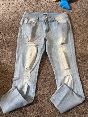 refuge Light Blue Distressed Skinny Jeans